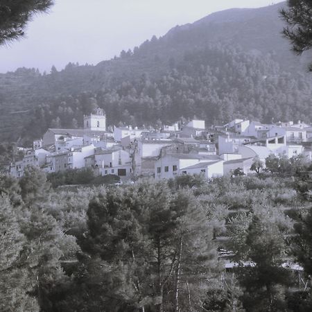 Alojamiento Rural El Metge Penaguila Exterior foto